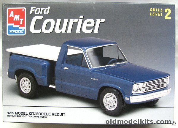 AMT 1/25 1977 Ford Courier Pickup Truck, 6690 plastic model kit